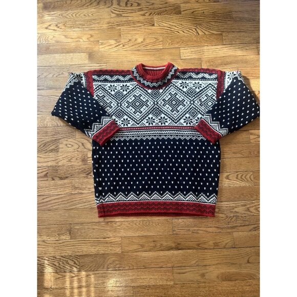 Dale of Norway Sweaters - Vintage Dale of Norway Sweater Womans One Size Wool Red White Pull Over Winter